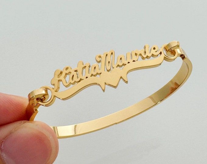 Customize name bangle