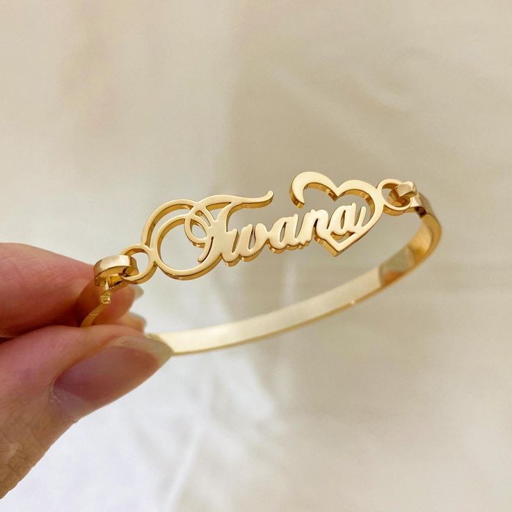Customize name bangle
